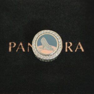 Pandora Disney Parks Exclusive WDW 75th Anniversary Cinderella Bead Charm 2025